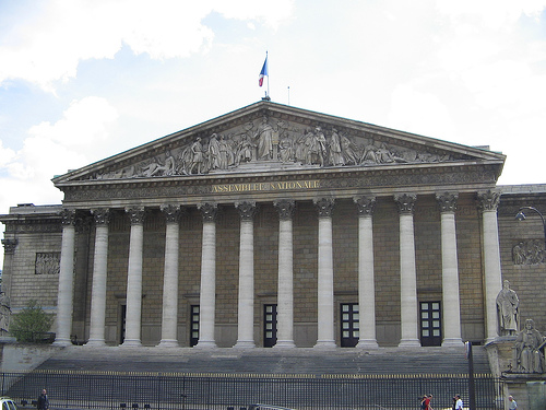 Projet de loi des finances pour 2012