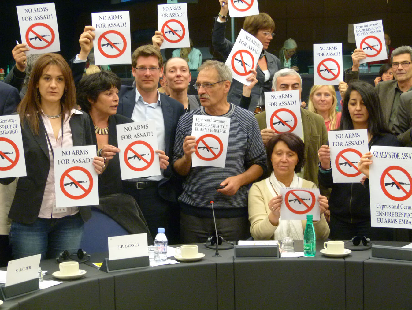 Halte au trafic d&rsquo;armes vers la Syrie !