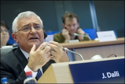 Affaire John Dalli : le poids des Lobbies