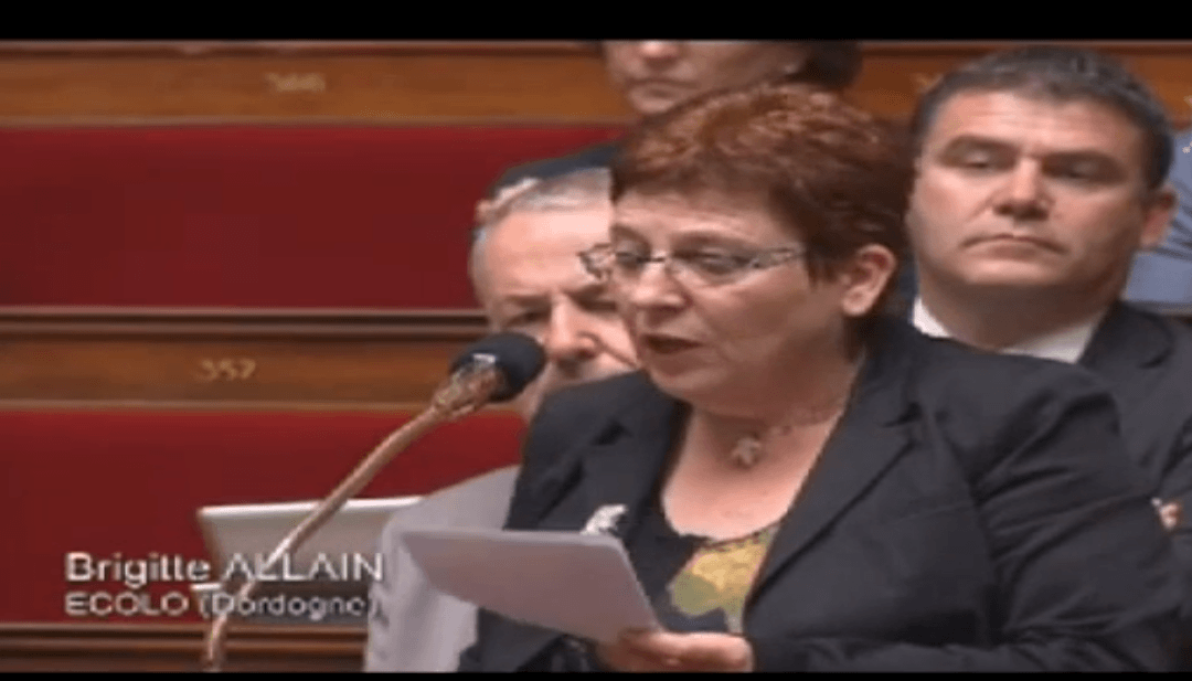 « La suspension de l&rsquo;écotaxe ne règle rien à la crise agroalimentaire bretonne »