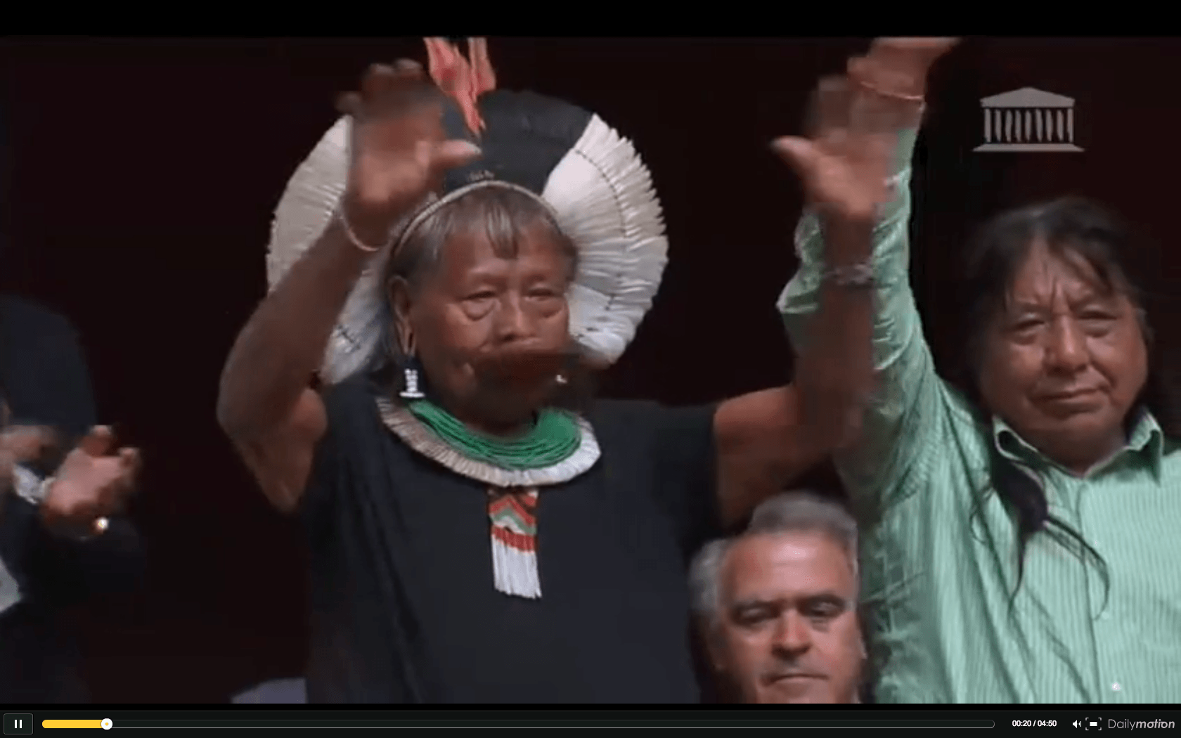 Jean-Louis Roumegas questionne le gouvernement sur le barrage de Belo Monte et l’importation de bois illégal