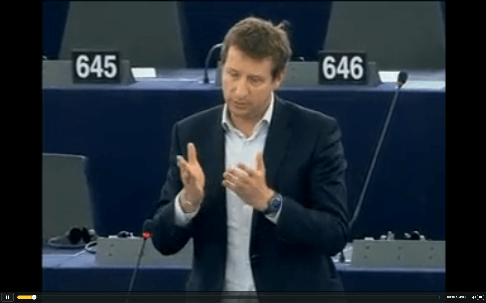 Jadot : « le refus de la Commission de la première initiative citoyenne demandant l’arrêt des négociations est une erreur politique »