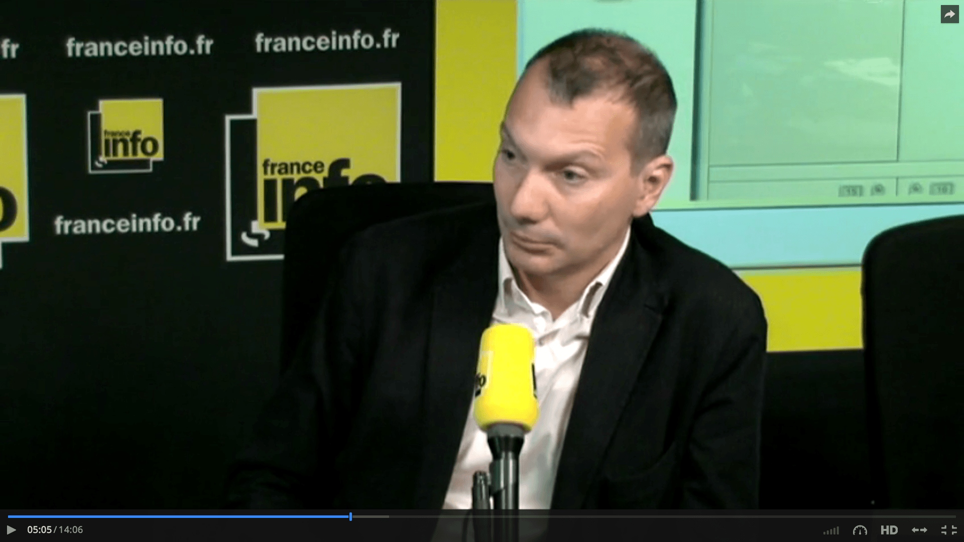 « Le gouvernement plante les graines de ces violences », David Cormand, France Info