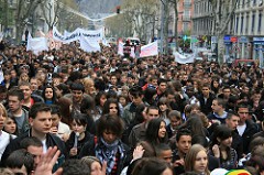 Mobilisation lycéenne : le gouvernement doit écouter plutôt que réprimer