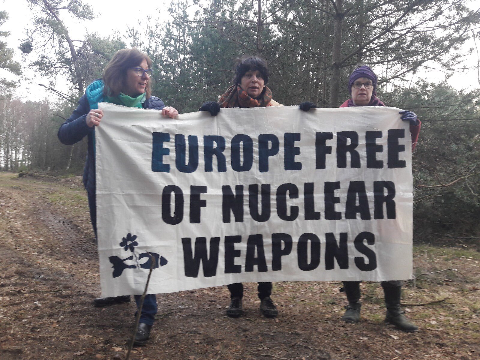 Nucléaire militaire : Michèle Rivasi lance l’alerte